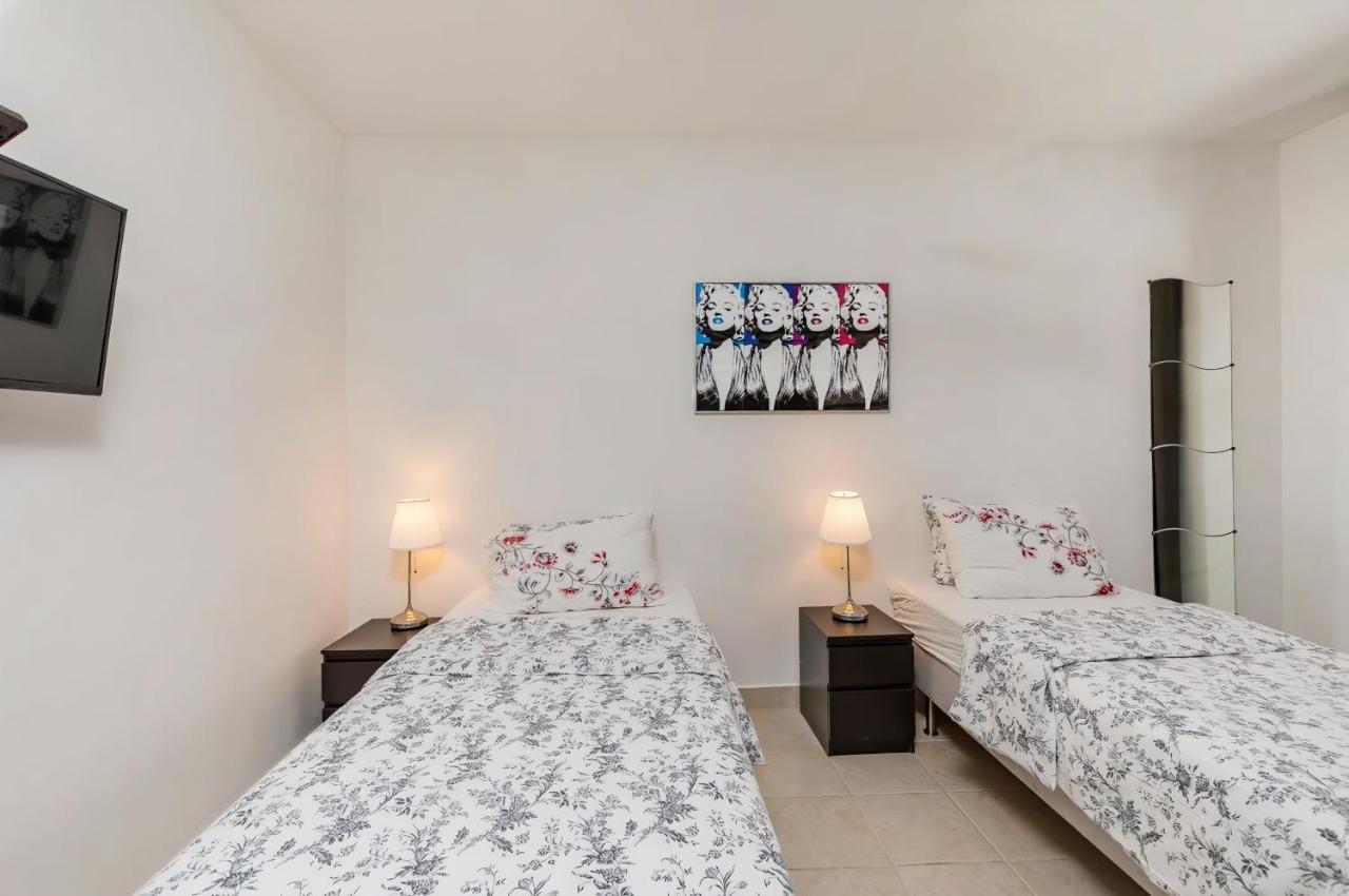 Flor Del Mar Condo Punta Cana Beachfront 外观 照片